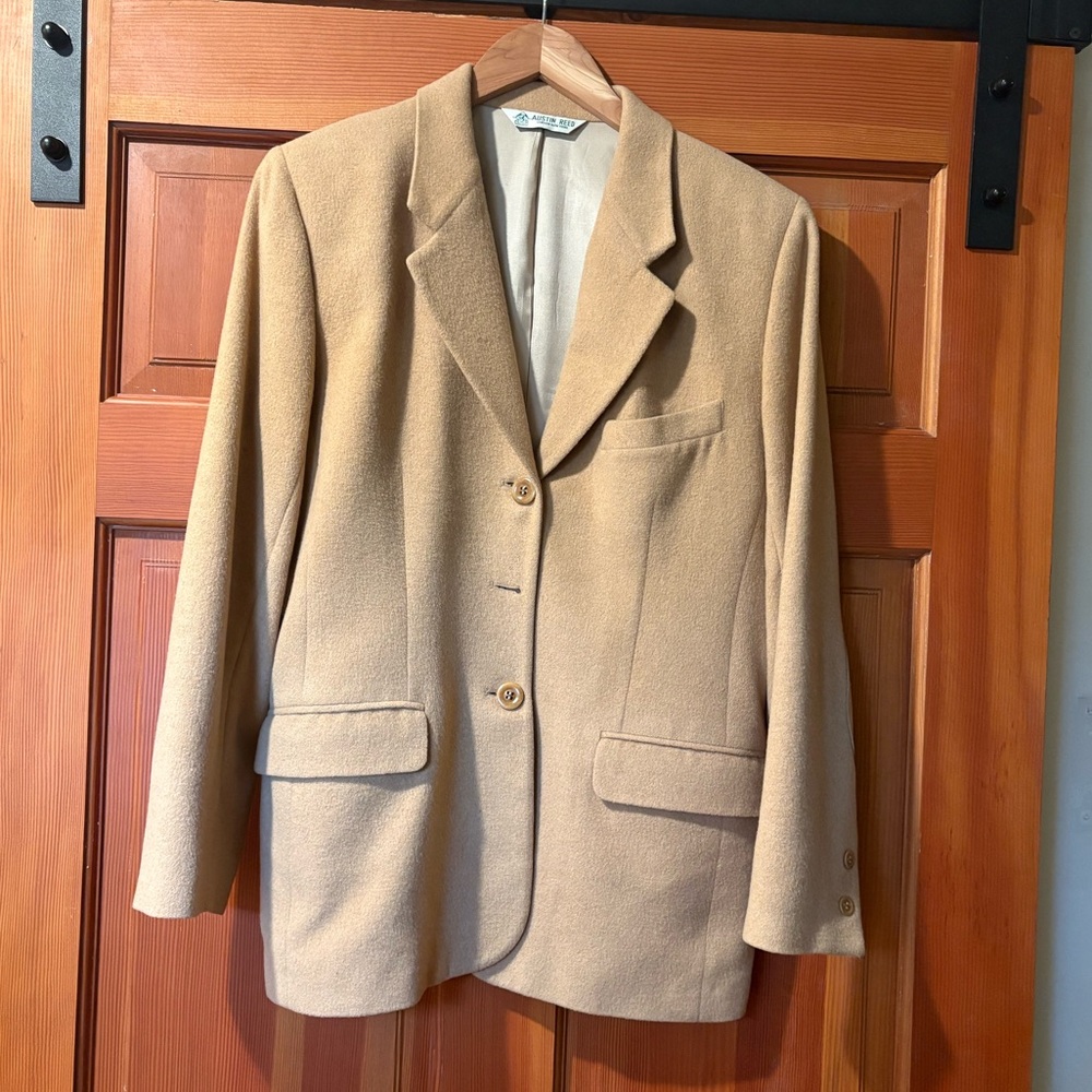 Vintage Austin Reed 100% Camel Hair Tan Blazer sz 8